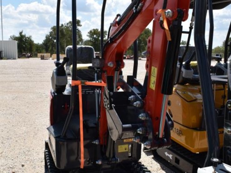mx15rx-mini-excavator-(serial-#-mx15rx2025x001149)-(k)-image-2