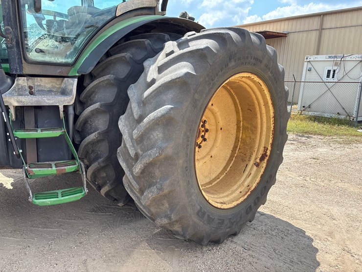 2009-john-deere-8345r-image-8