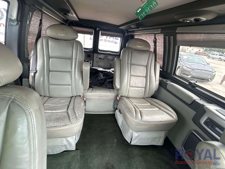 2002-ford-e150-image-17