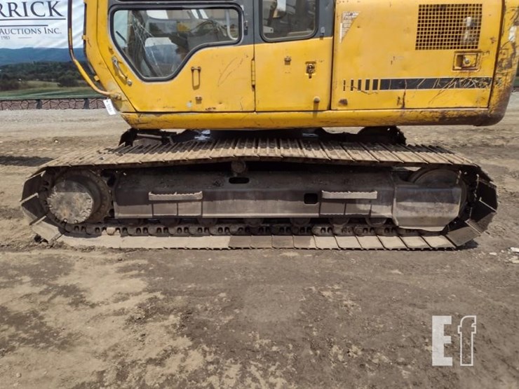 1992-deere-490e-image-33