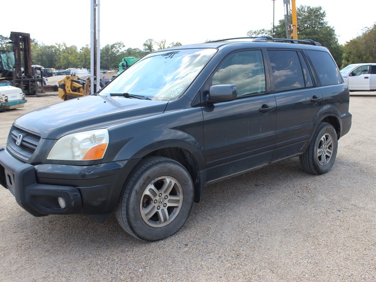 2003-honda-pilot-image-1