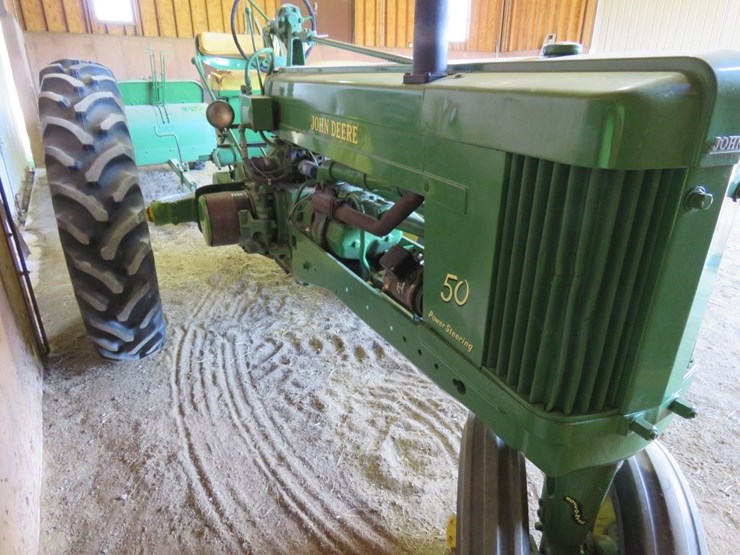 1953-john-deere-50-image-3
