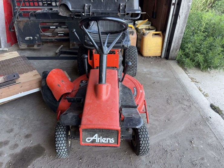 ariens-lawn-mower,-8hp-b&s-image-4