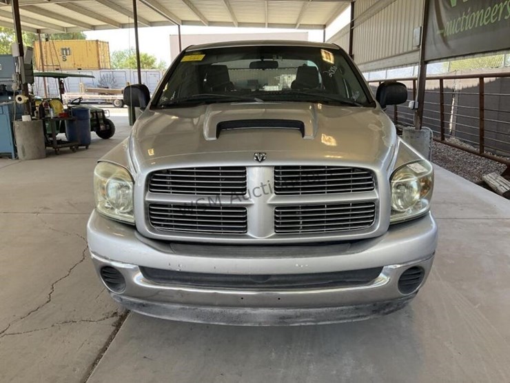 2006-dodge-ram-1500-image-3