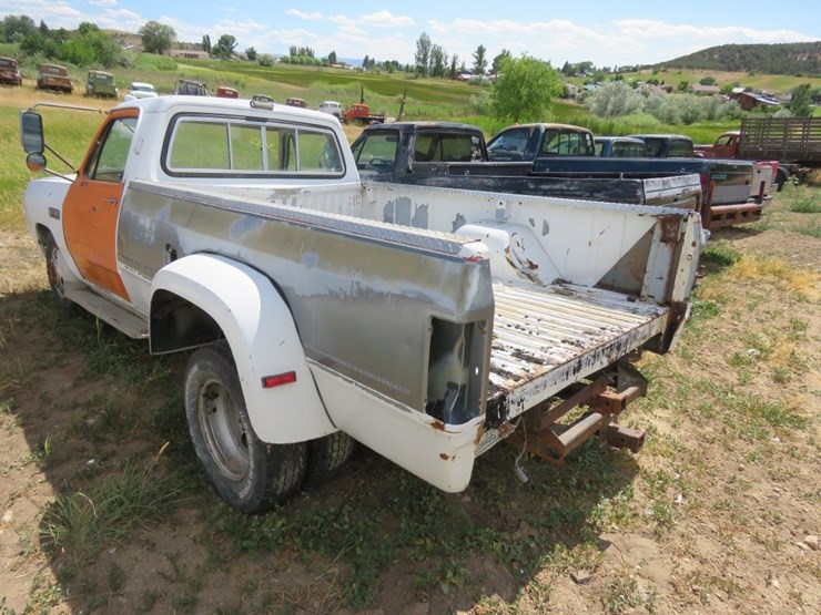 1990-dodge-ram-350-image-6