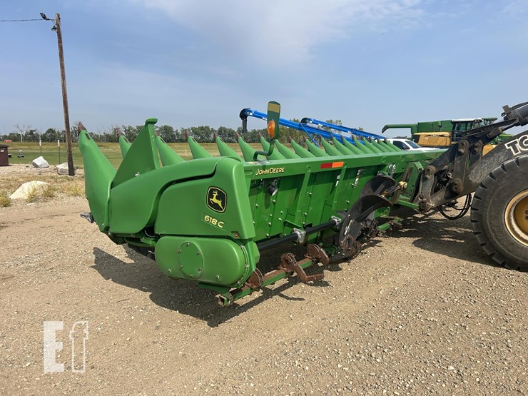 2012-john-deere-618c-image-2
