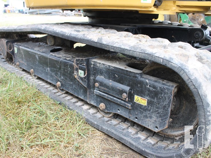 2022-caterpillar-303-image-5