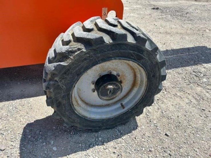 2013-jlg-660sj-image-39
