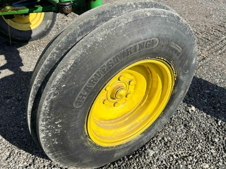 1974-john-deere-2630-image-11