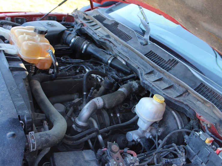 2015-dodge-ram-1500-image-11