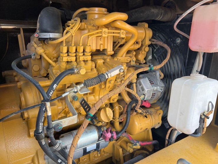 2017-caterpillar-307e2-image-18