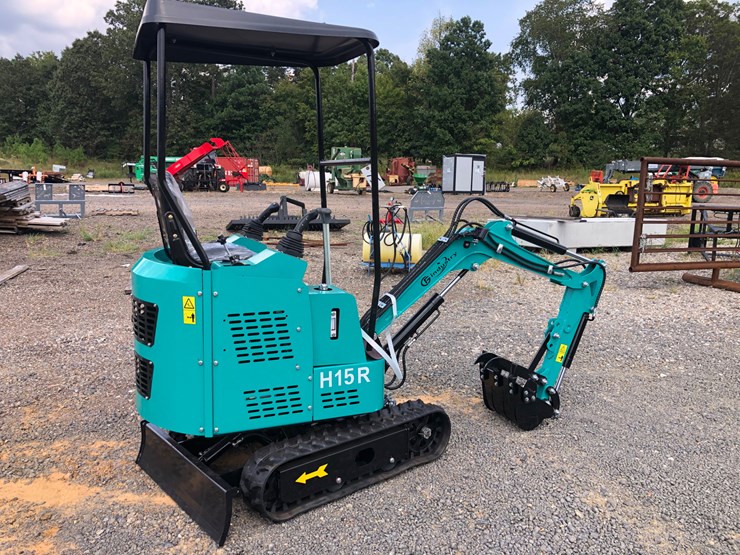 #75-•-cfg-h15r-mini-excavator-image-1