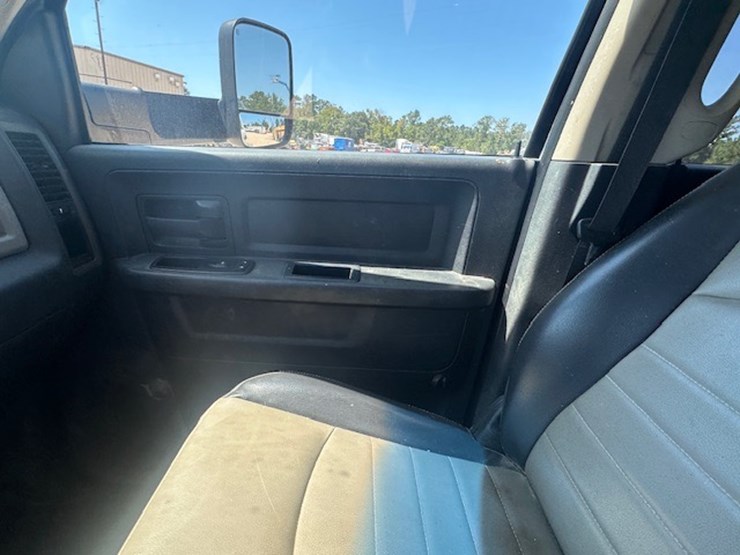 dodge-ram-5500-image-48
