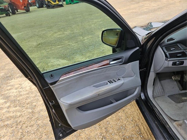 2007-bmw-x5-image-21