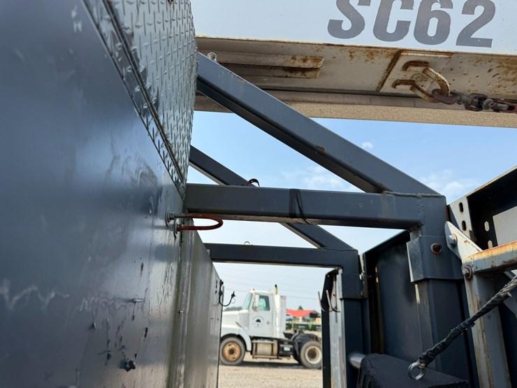 2005-international-durastar-4300-image-43