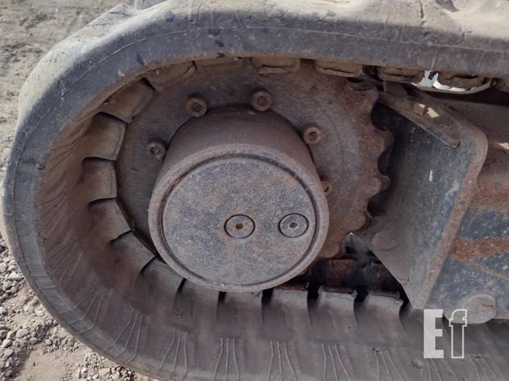 2022-deere-17g-image-35