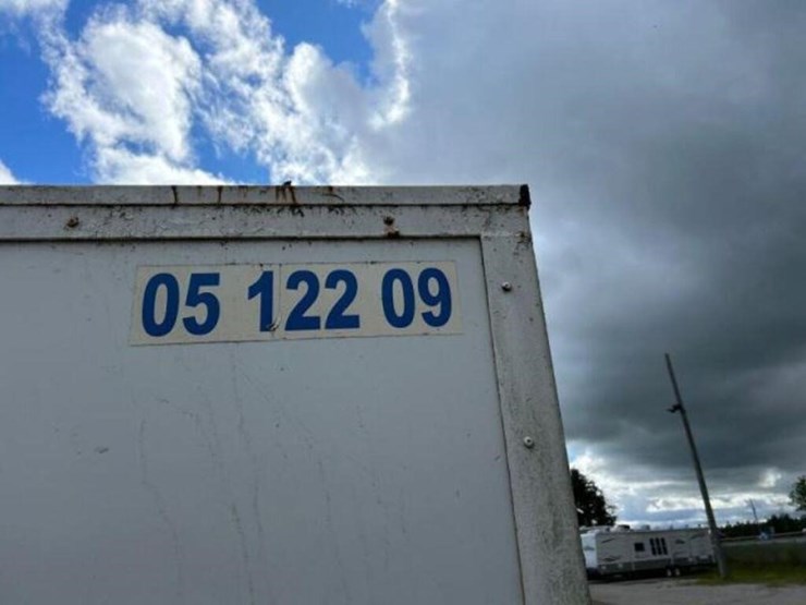 7-ft-6-in.-x-16-ft-storage-container-image-5