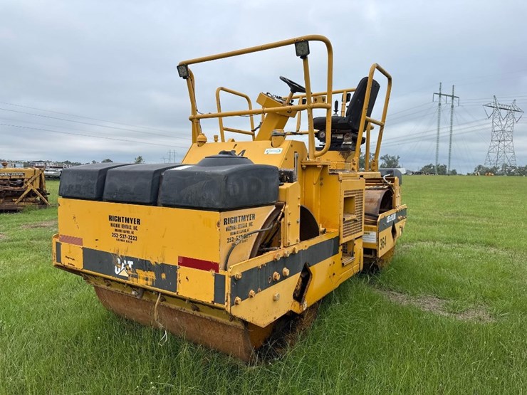 caterpillar-cb-434-image-4