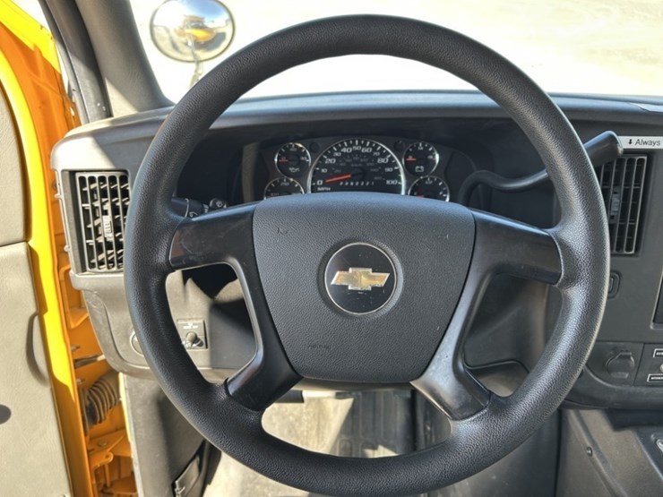 2008-chevrolet-express-school-bus-image-14