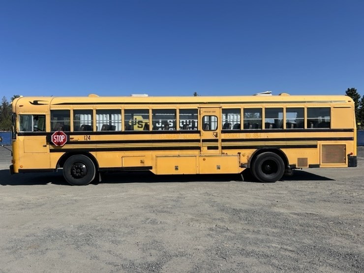 2004-blue-bird-school-bus-image-2