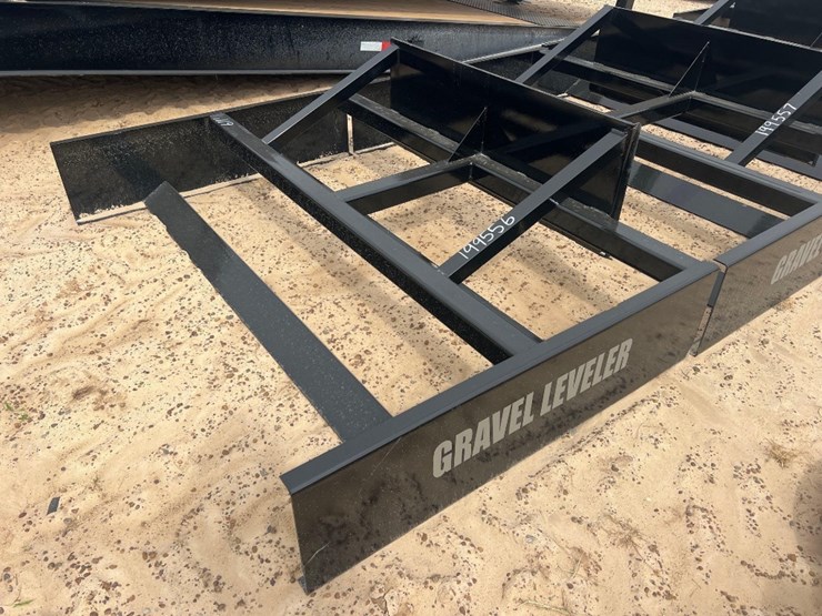 unusedx-star-72"-quick-attach-gravel-leveler-image-2