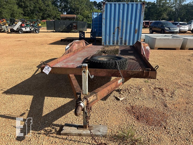 w-w-equipment-trailer-16'-image-8