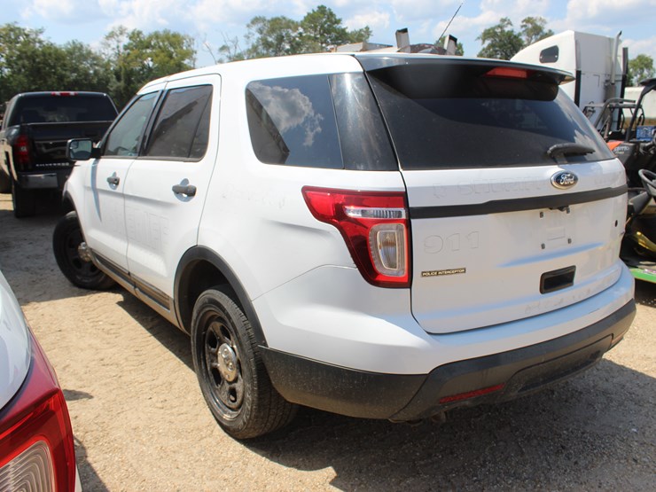2014-ford-explorer-police-interceptor-image-3
