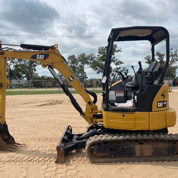 2018 CATERPILLAR 303E CR