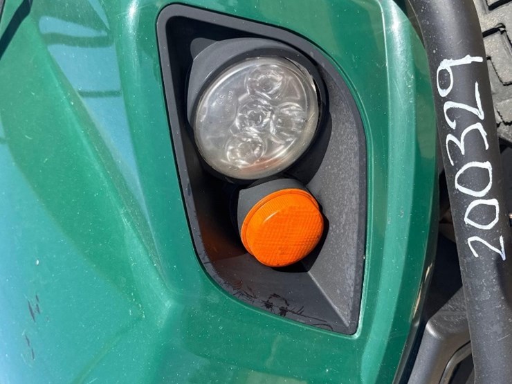 2020-ez-go-express-s4-golf-cart-image-14