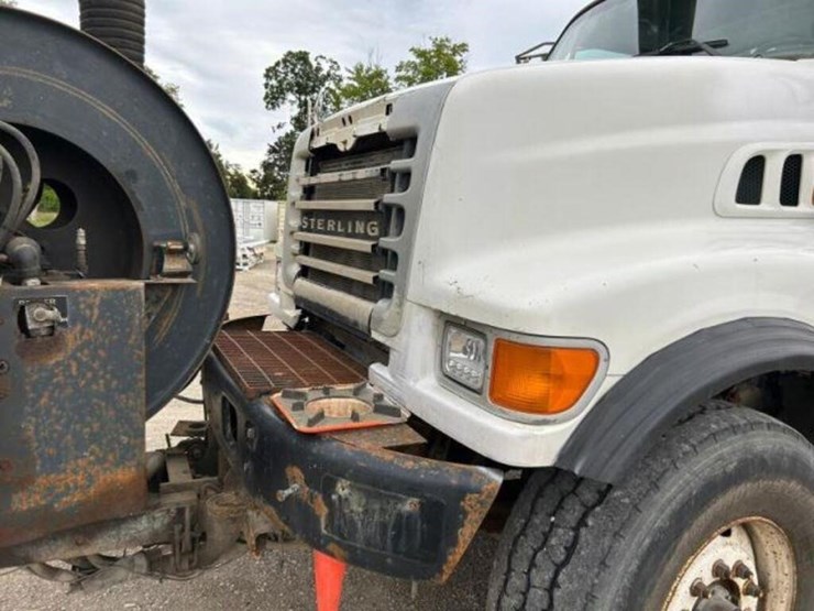 2007-sterling-l-line-t/a-flusher-truck-2fzhazde07a-image-39