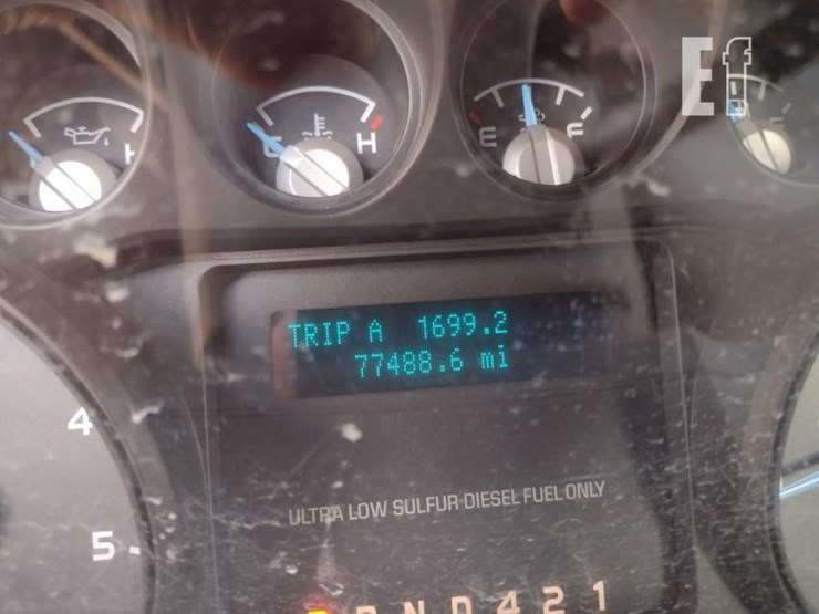 2013-ford-f650-xlt-image-5