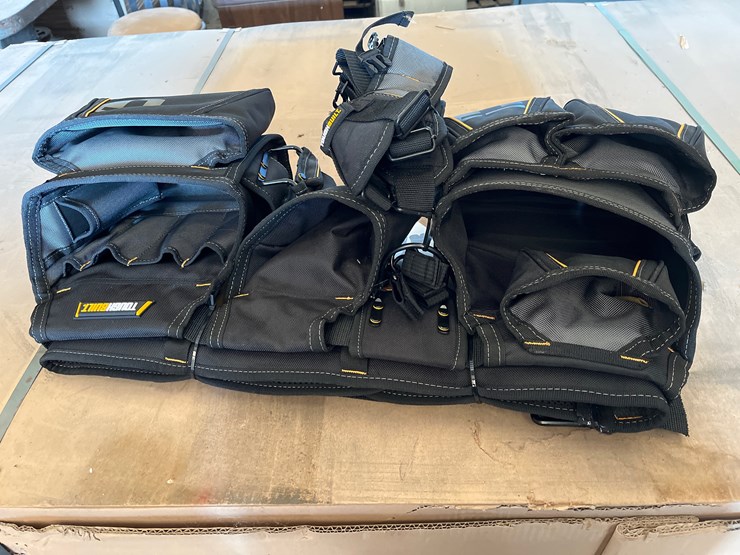 #33-•-toughbuilt-tool-bag-image-3