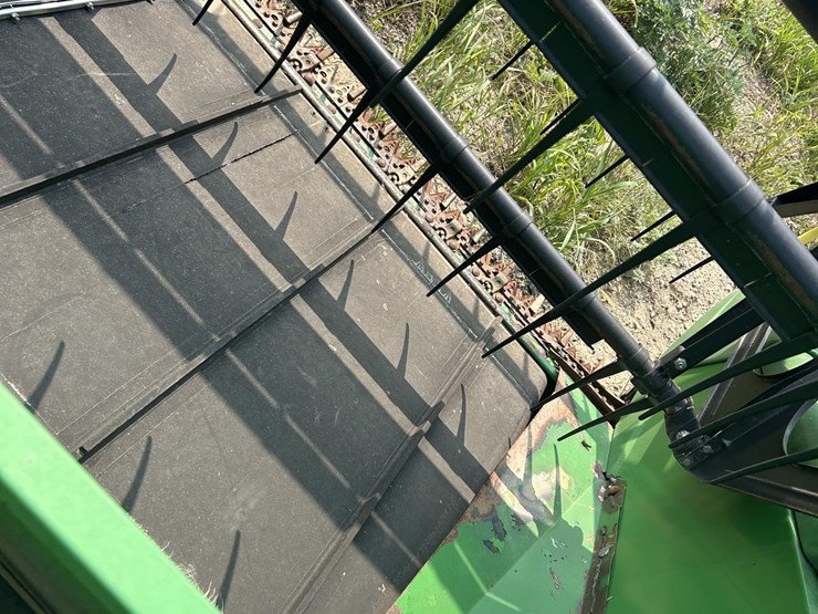 2010-john-deere-640d-image-26