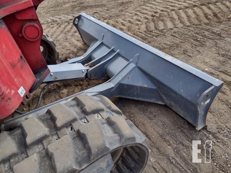 2023-takeuchi-tb280fr-image-23