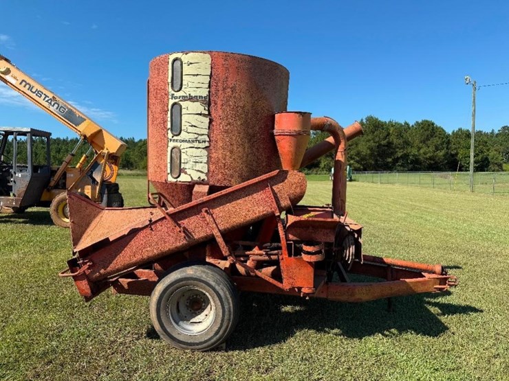 farmhand-feed-master-hammer-mill-image-2