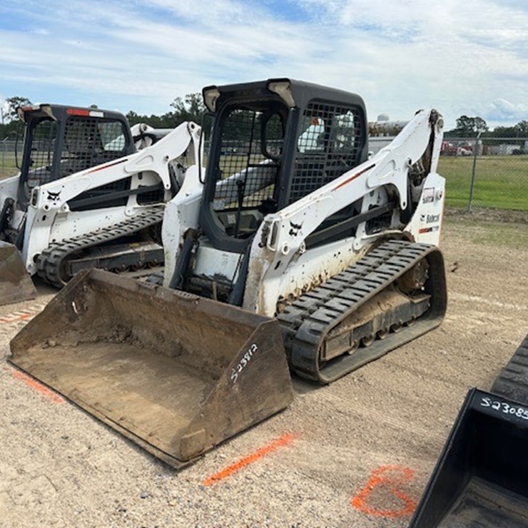 2015 BOBCAT T750