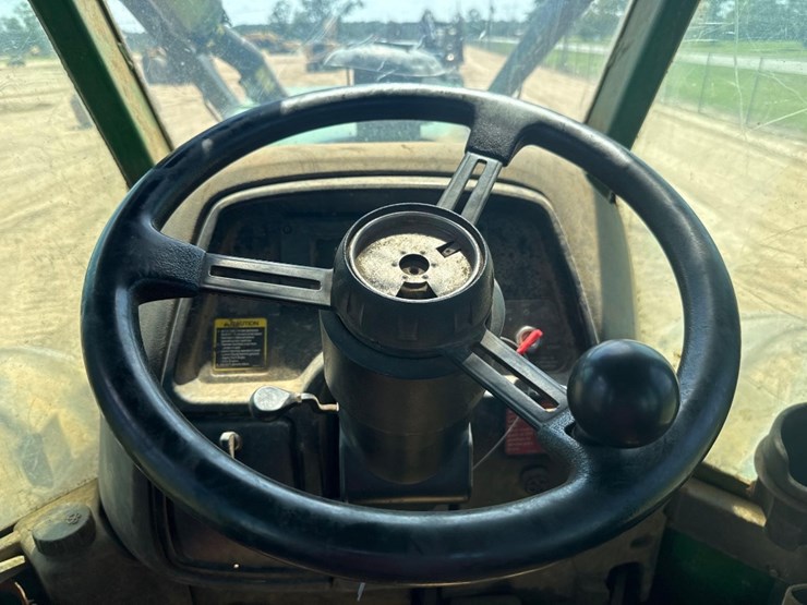 2010-deere-648h-image-24