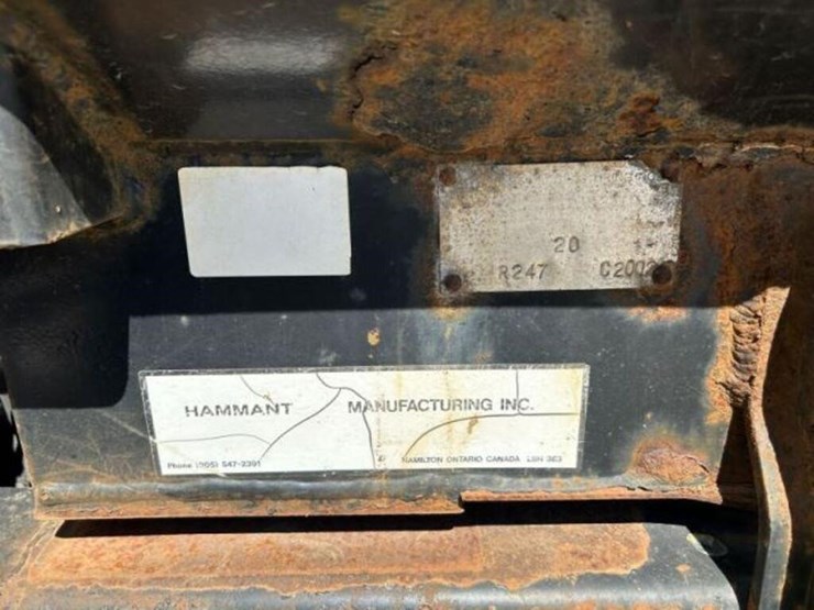 2002-freightliner-fl112-image-35