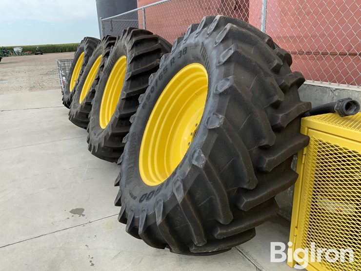 john-deere-r4044-image-5
