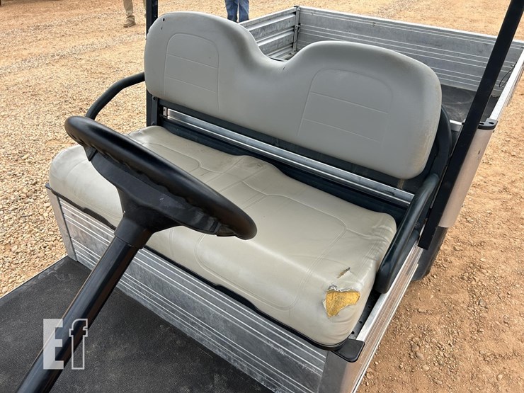 club-car-carryall-502-image-9