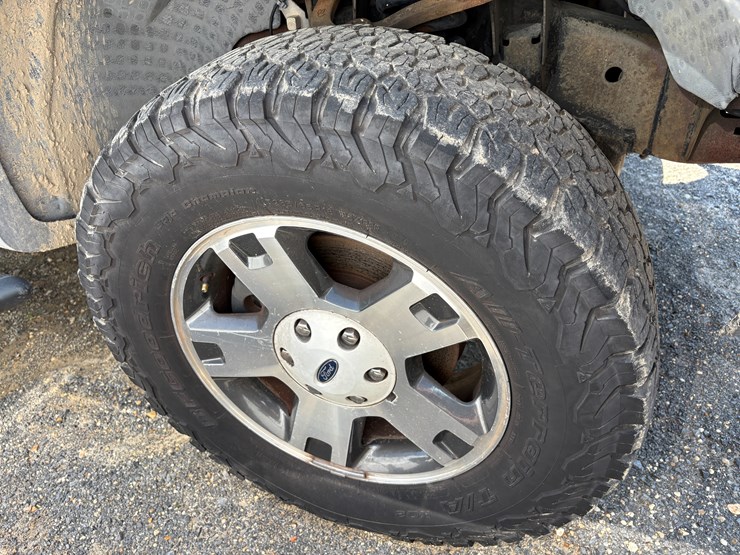 2005-ford-f150-image-15