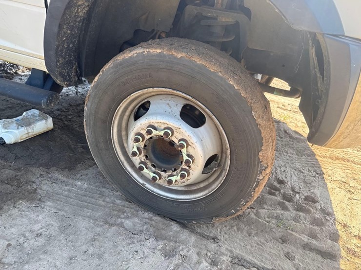 2019-dodge-ram-5500-image-11