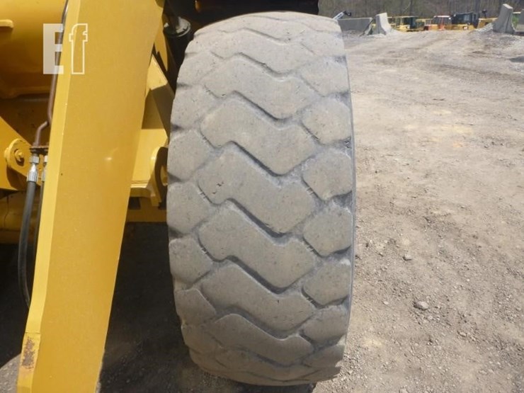 2012-caterpillar-930k-image-21