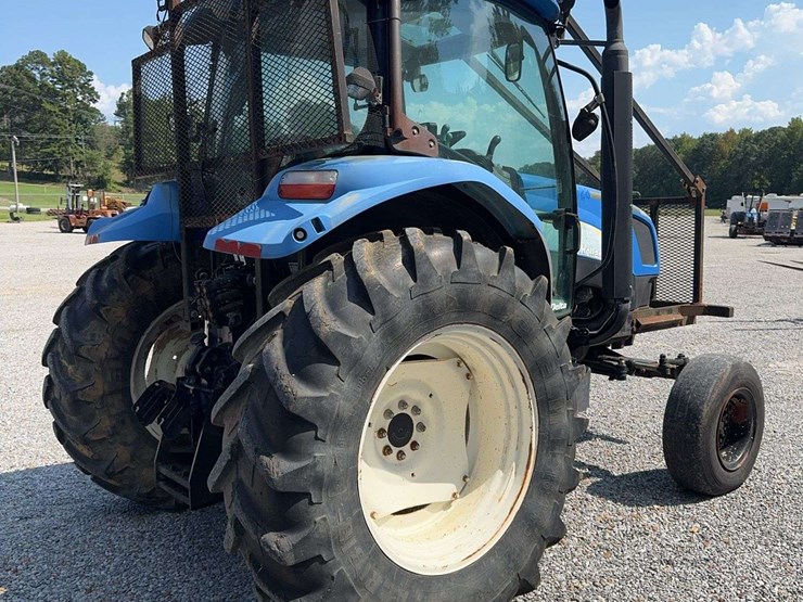 new-holland-t6020-image-5