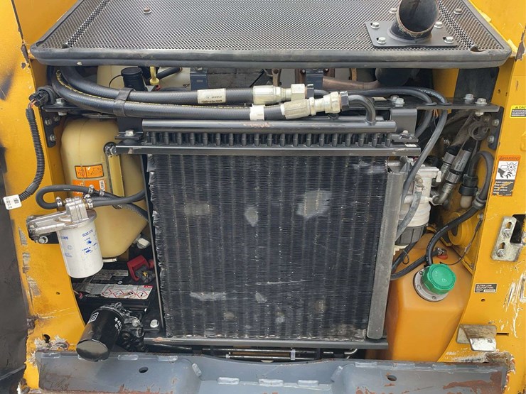 deere-314g-image-10
