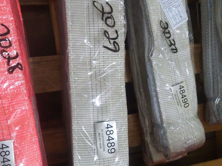 qty-(2)-unused-4"-webbing-slings-image-1