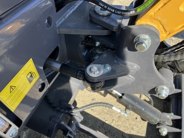 2025-cfg-mx20r-mini-hydraulic-excavator-image-20