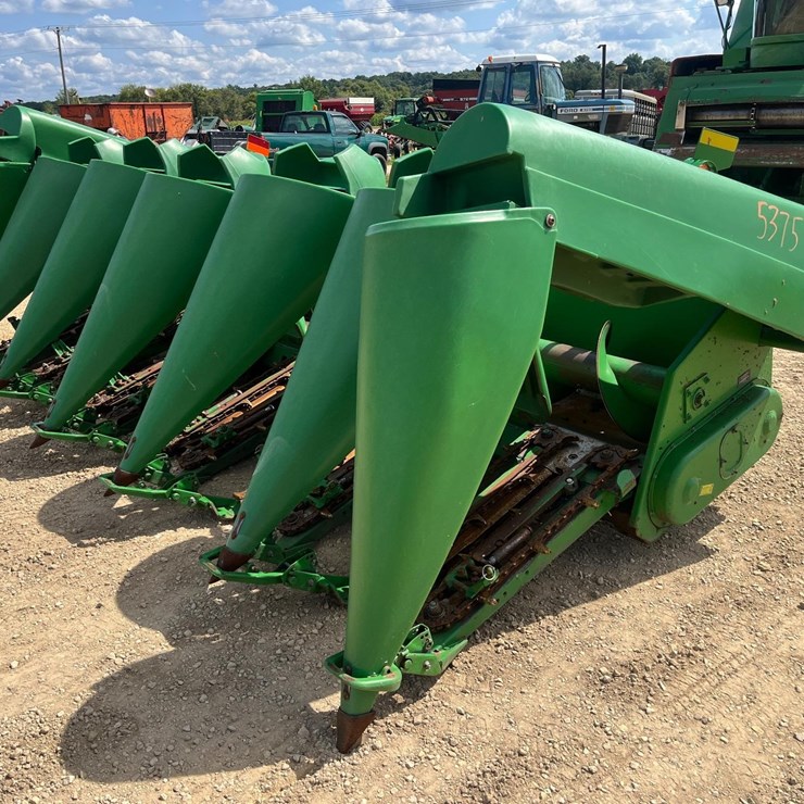 JOHN DEERE 693