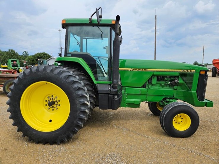 john-deere-8200-image-7