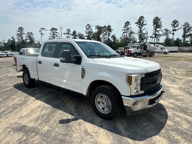 2019-ford-f250-image-2